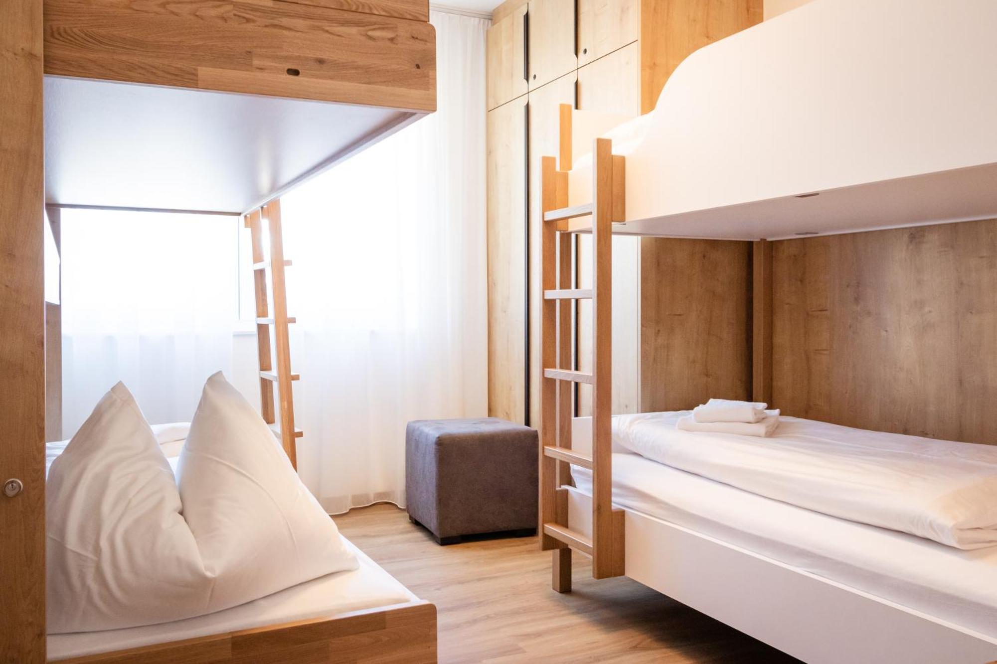 Alpenstolz Damuels Haus 1 - Stilvoll Urlauben In Den Bergen Apartment Bagian luar foto